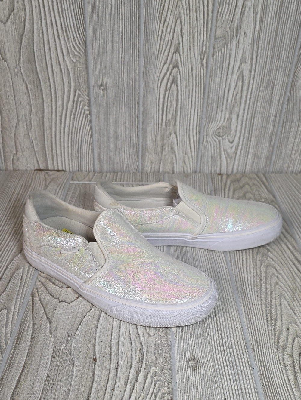 Vans Asher Deluxe Slip-On White Iridescent Shimmering Sneakers Womens Size 6.5